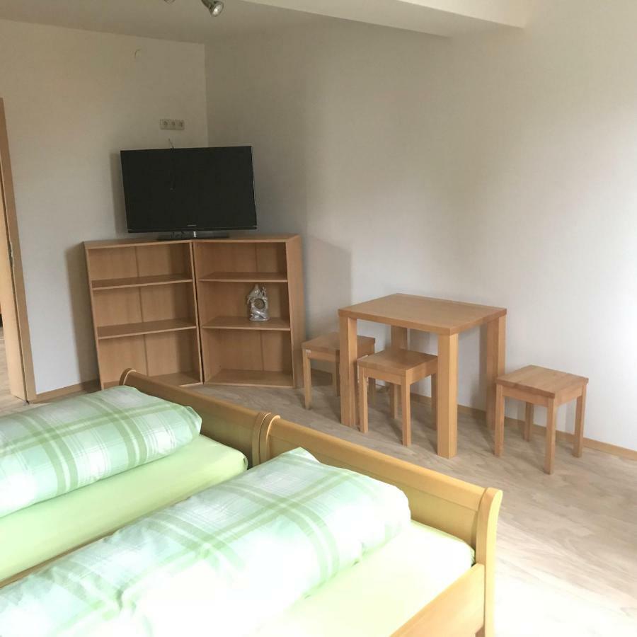 Pension Zum Mohr Birstein Εξωτερικό φωτογραφία